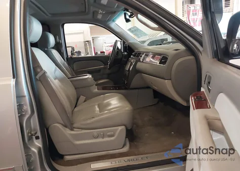 2011 Chevrolet Avalanche Ltz z USA, uszkodzony, nr VIN 3GNTKGE30BG272699